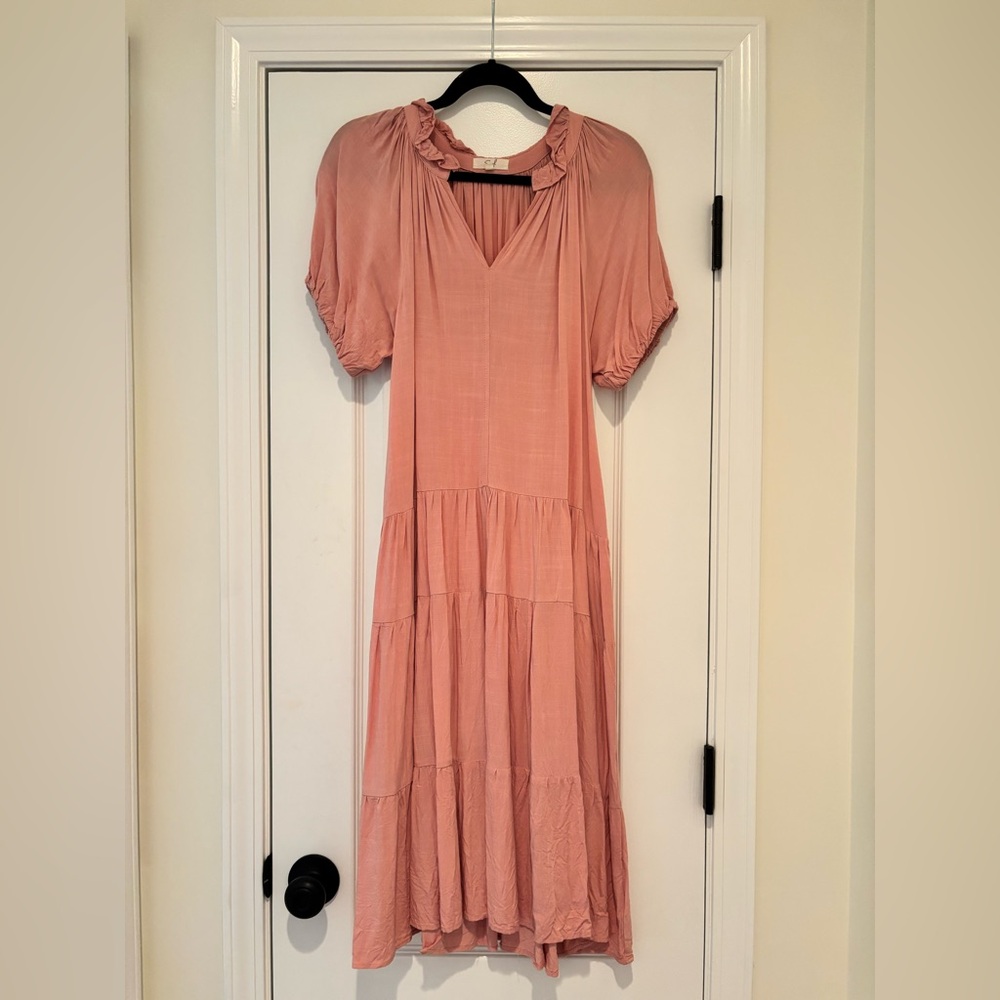 Easel Light Pink Tiered Puff Sleeve Midi Sundress